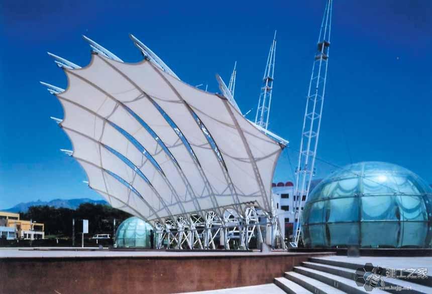 老河口车棚膜结构网架